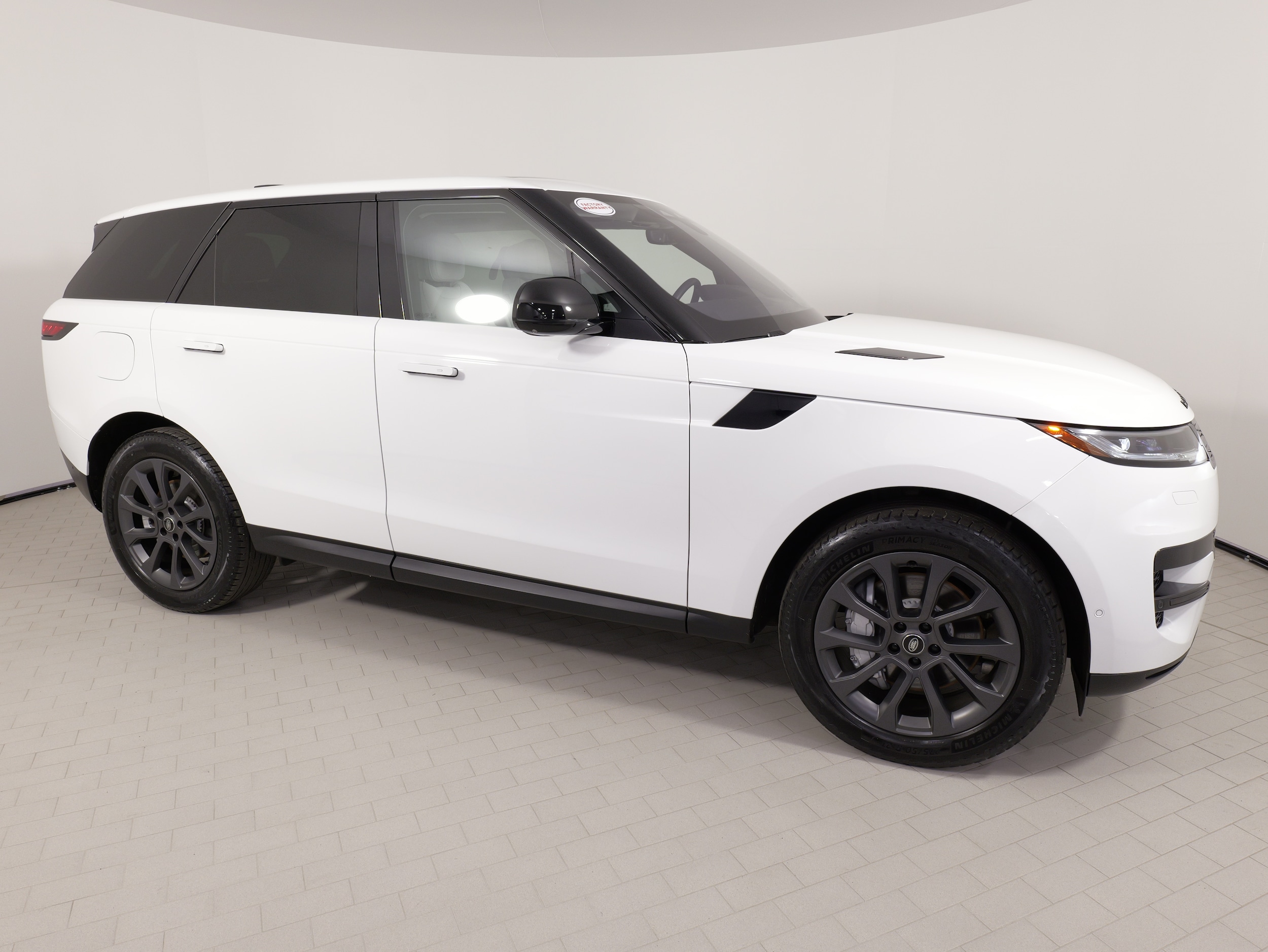 2023 Land Rover Range Rover Sport SE - Photo 9