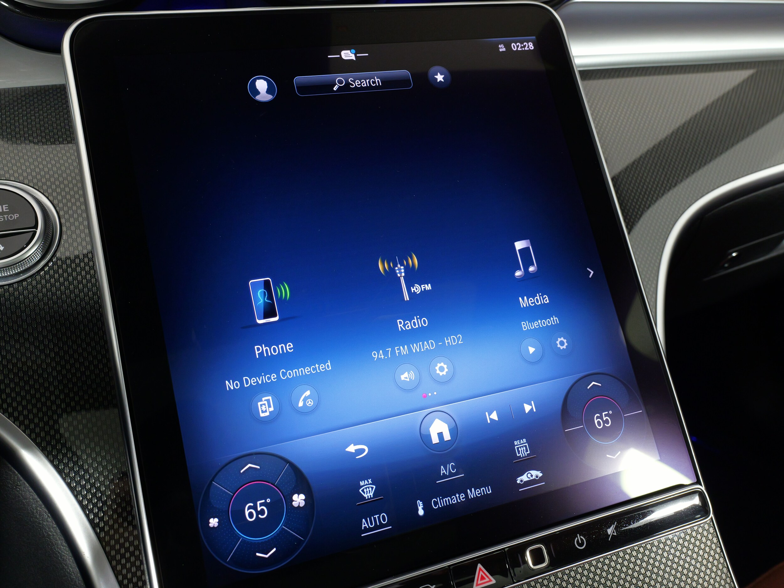 2023 Mercedes-Benz C-Class Sedan C 300 - Photo 39