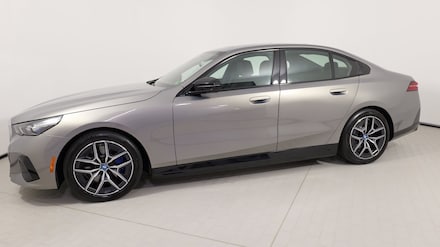 2025 BMW i5 M60 Sedan