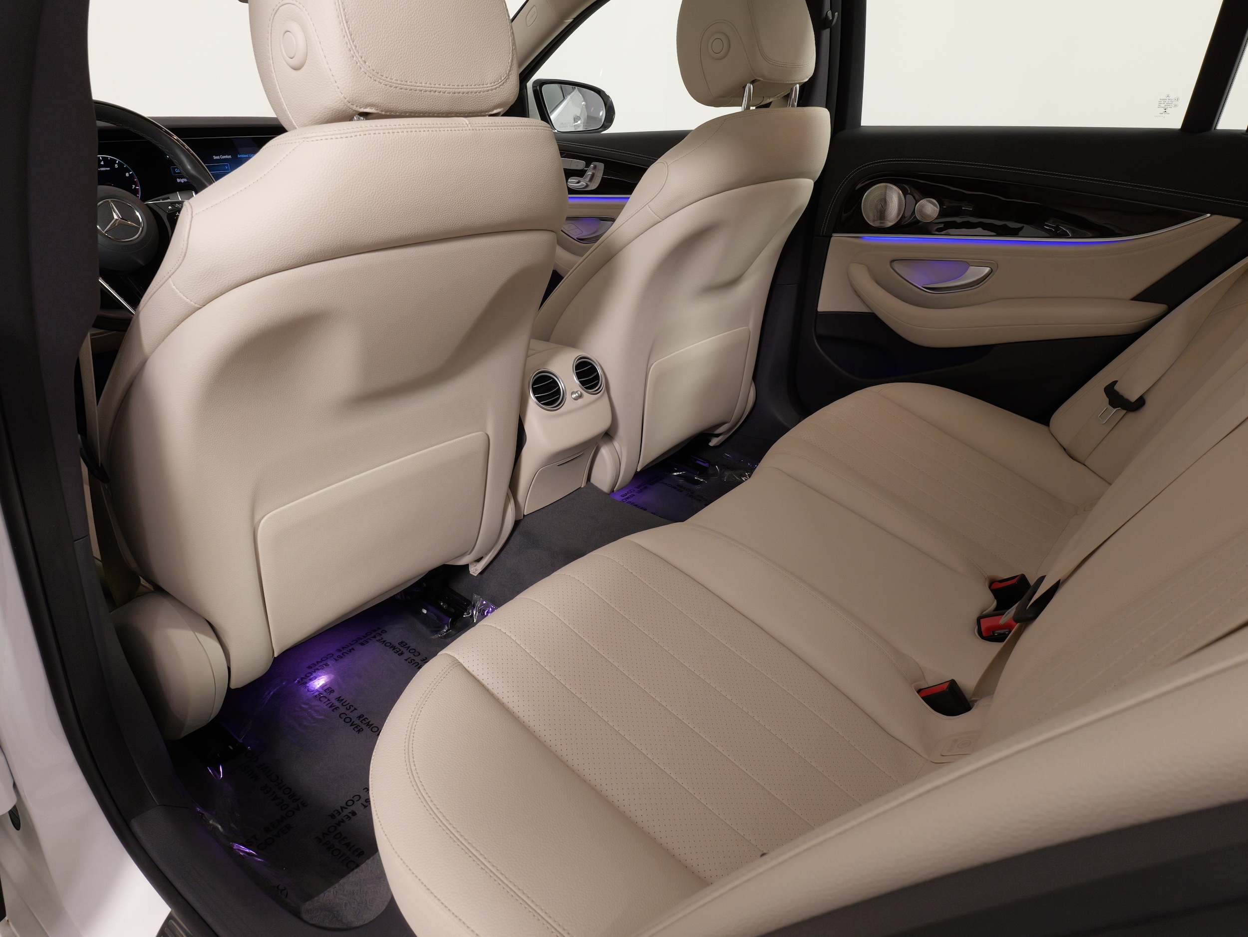 2021 Mercedes-Benz E-Class E350 - Photo 36