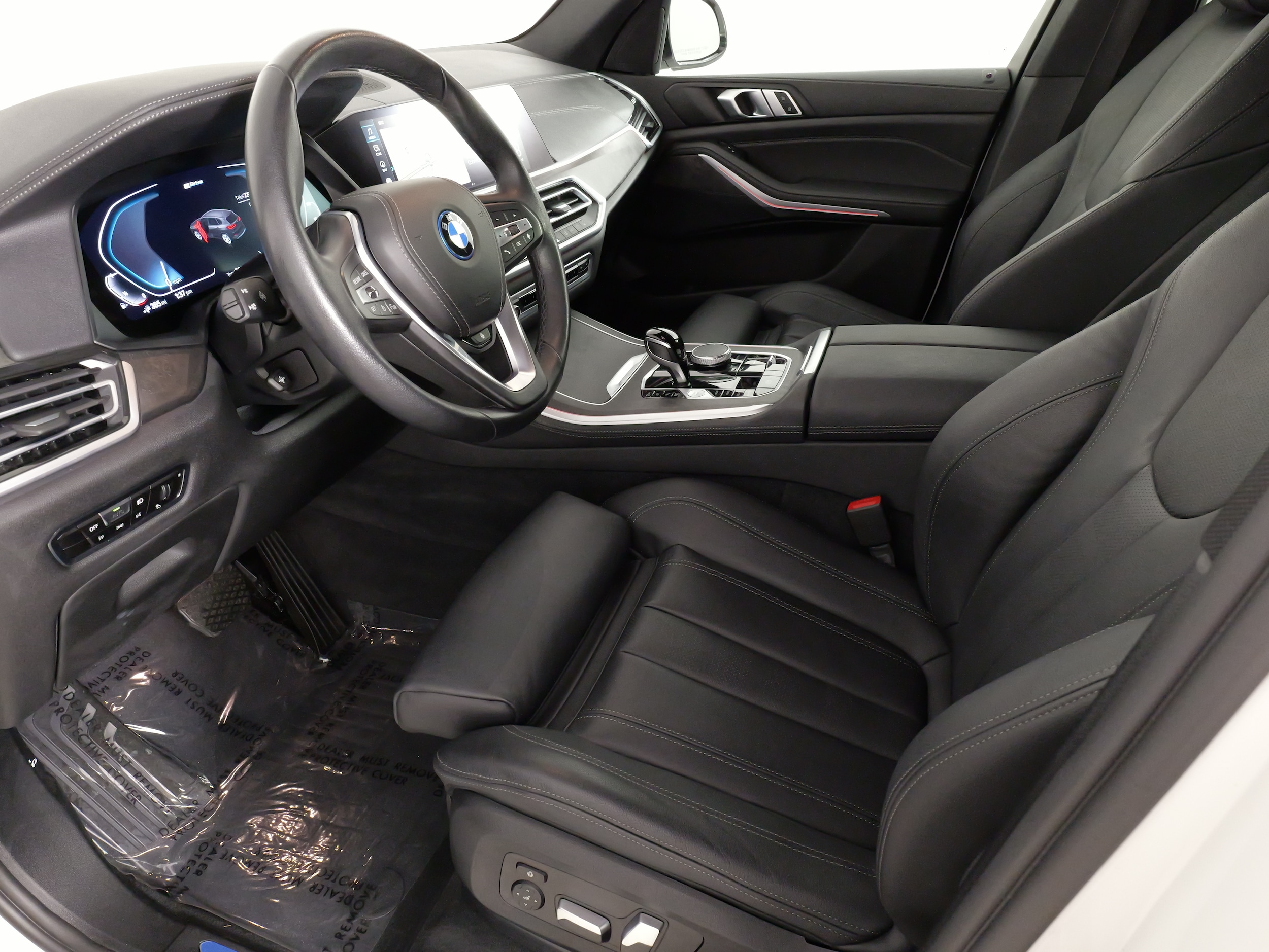 2022 BMW X5 45e - Photo 30