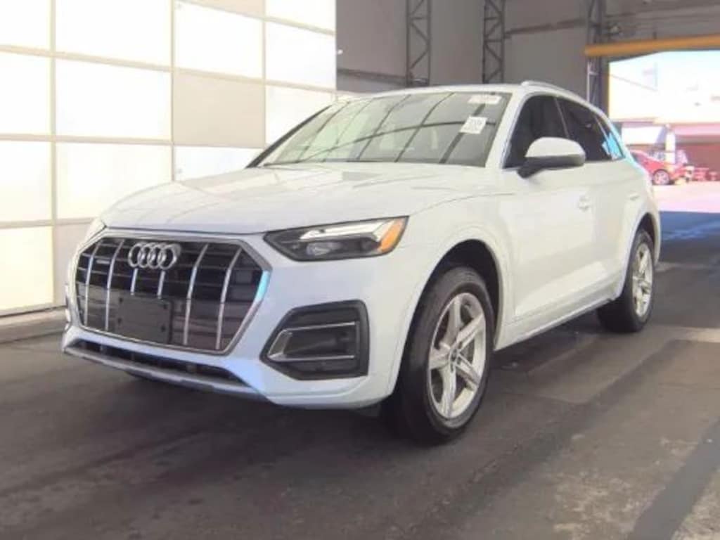 Used 2022 Audi Q5 40 Tfsi Premium Sport Utility 4D SUV