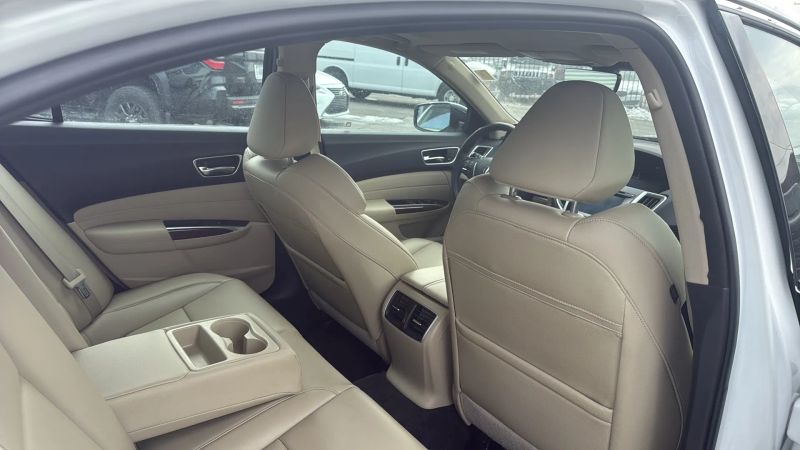 2018 Acura TLX Base - Photo 30