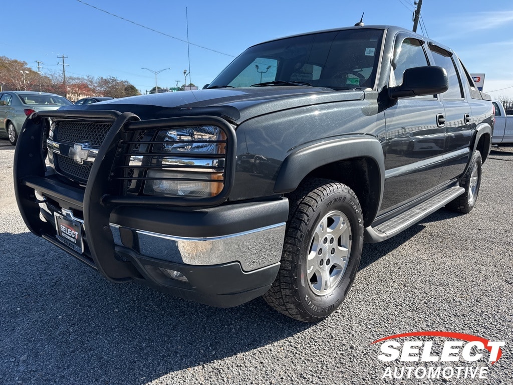 Used 2005 Chevrolet Avalanche 1500 Z71 Truck Crew Cab