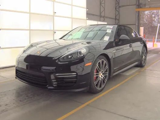 2016 Porsche Panamera GTS