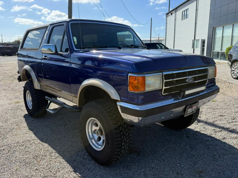 Used 1990 Ford Bronco Custom 2D Utility 4WD SUV