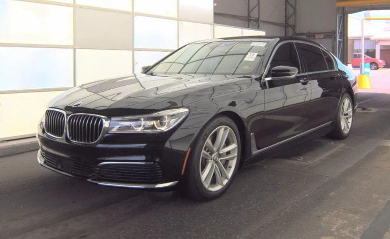 2019 BMW 7 Series 750i xDrive's photo