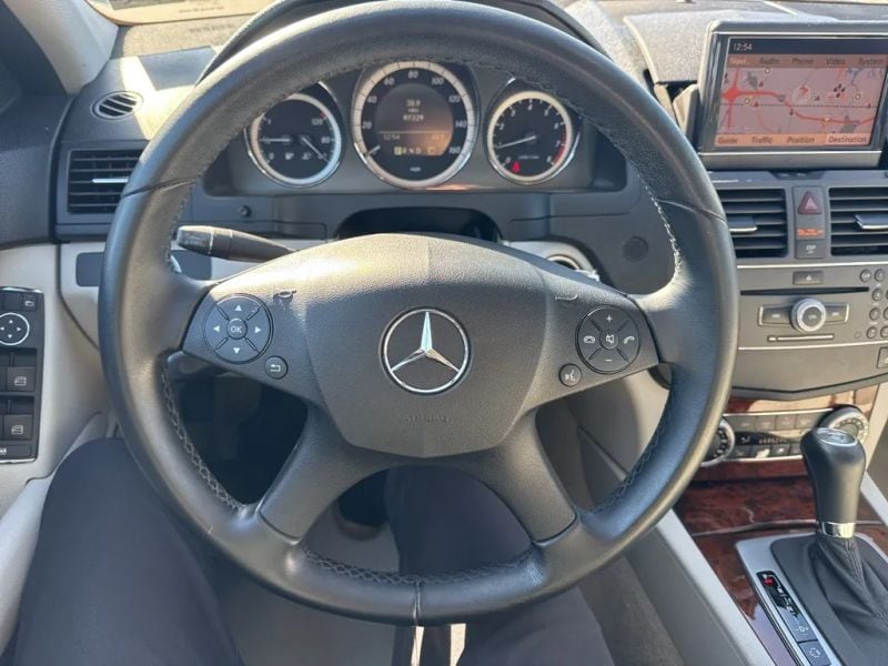2010 Mercedes-Benz C-Class C300 Sport - Photo 9