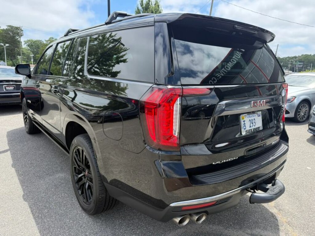 Used 2023 GMC Yukon XL AT4 Sport Utility 4D SUV