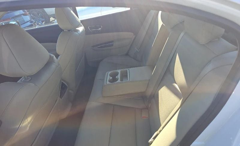 2018 Acura TLX Base - Photo 10
