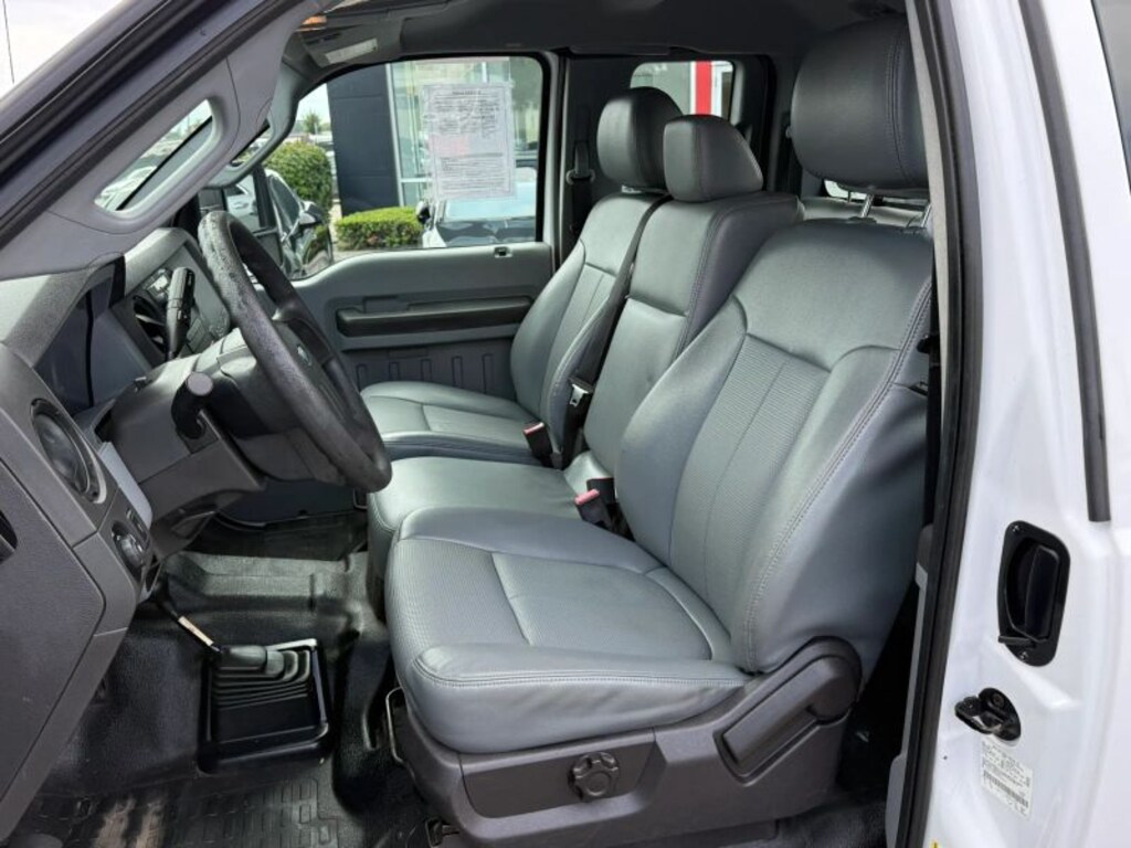Used 2013 Ford F250 Super Duty Super Cab XL Pickup 4D 8 ft Pickup