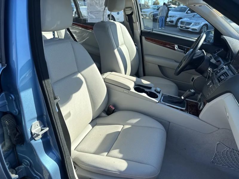 2010 Mercedes-Benz C-Class C300 Sport - Photo 20