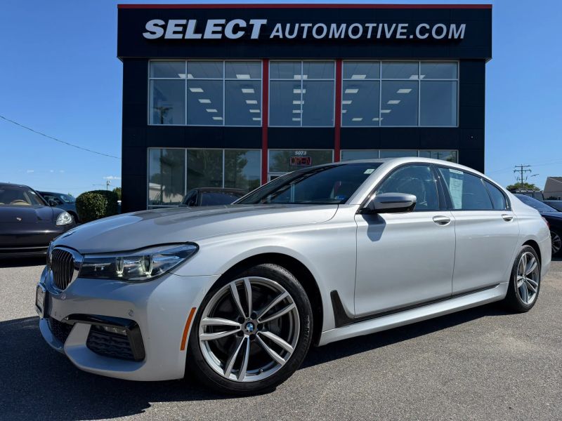 2017 BMW 7 Series 740i xDrive's photo