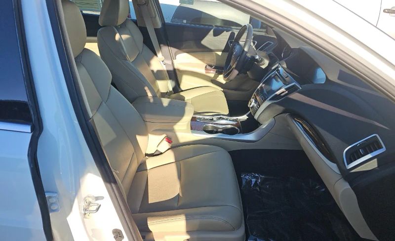 2018 Acura TLX Base - Photo 6