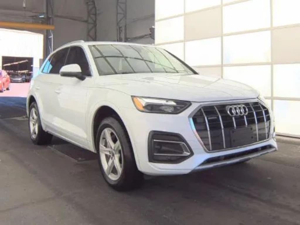 Used 2022 Audi Q5 40 Tfsi Premium Sport Utility 4D SUV
