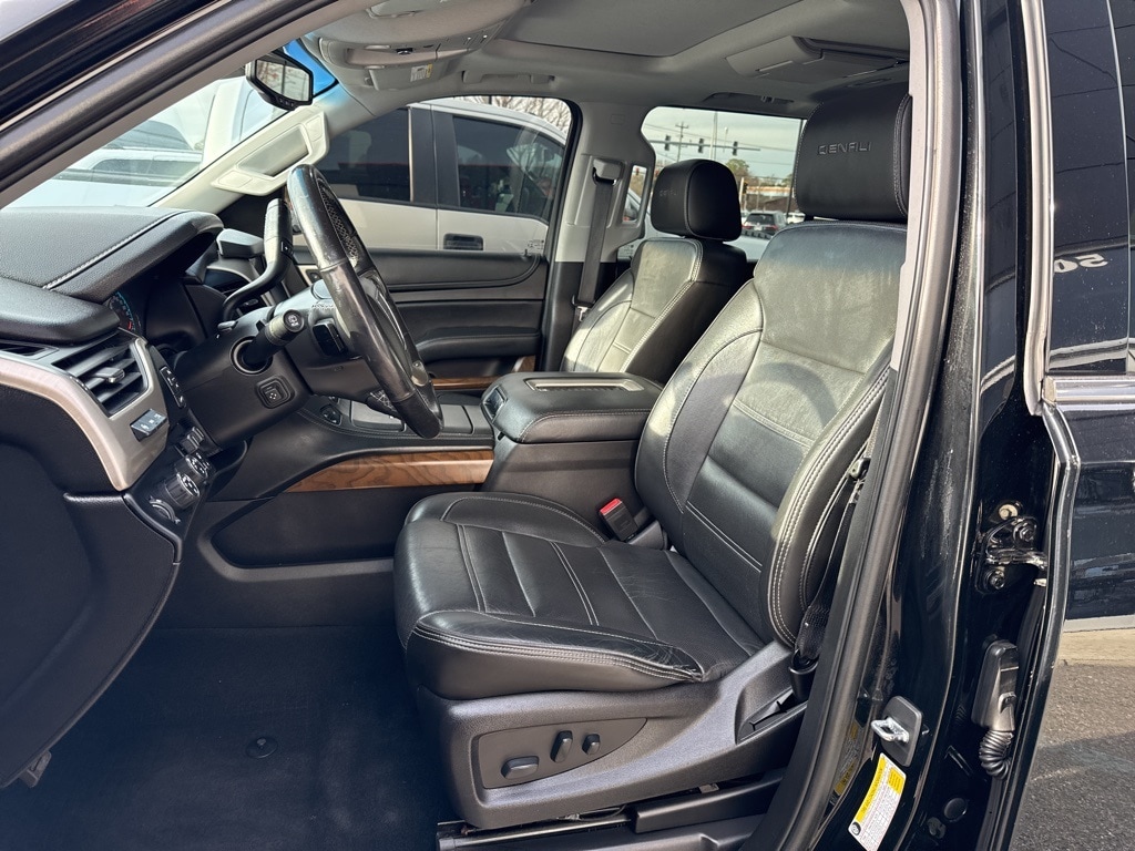 Used 2019 GMC Yukon XL Denali Sport Utility 4D SUV