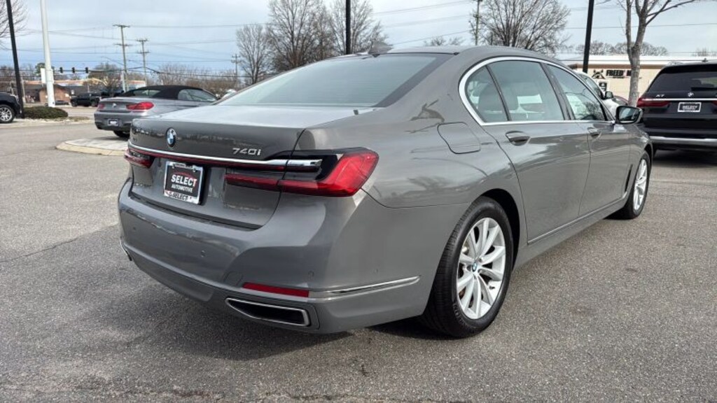 Used 2020 BMW 7 Series 740i xDrive Sedan 4D Sedan