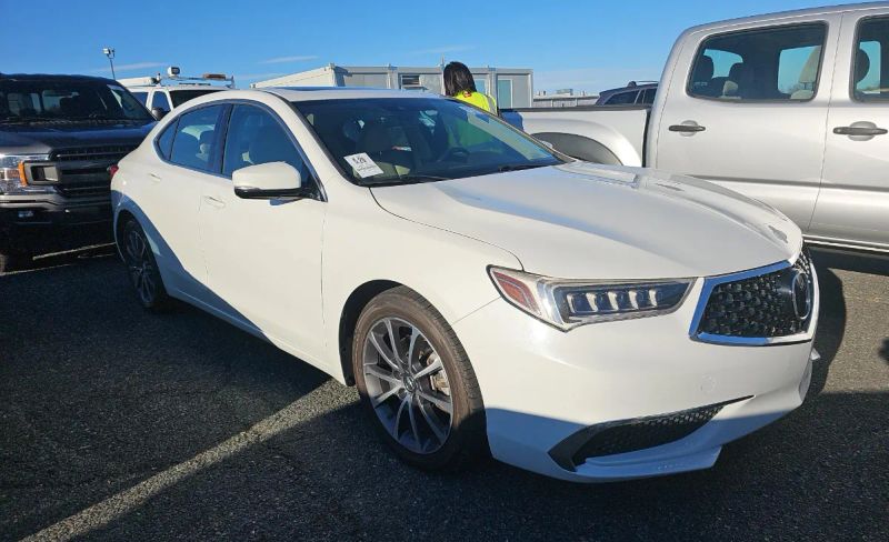 2018 Acura TLX Base - Photo 2