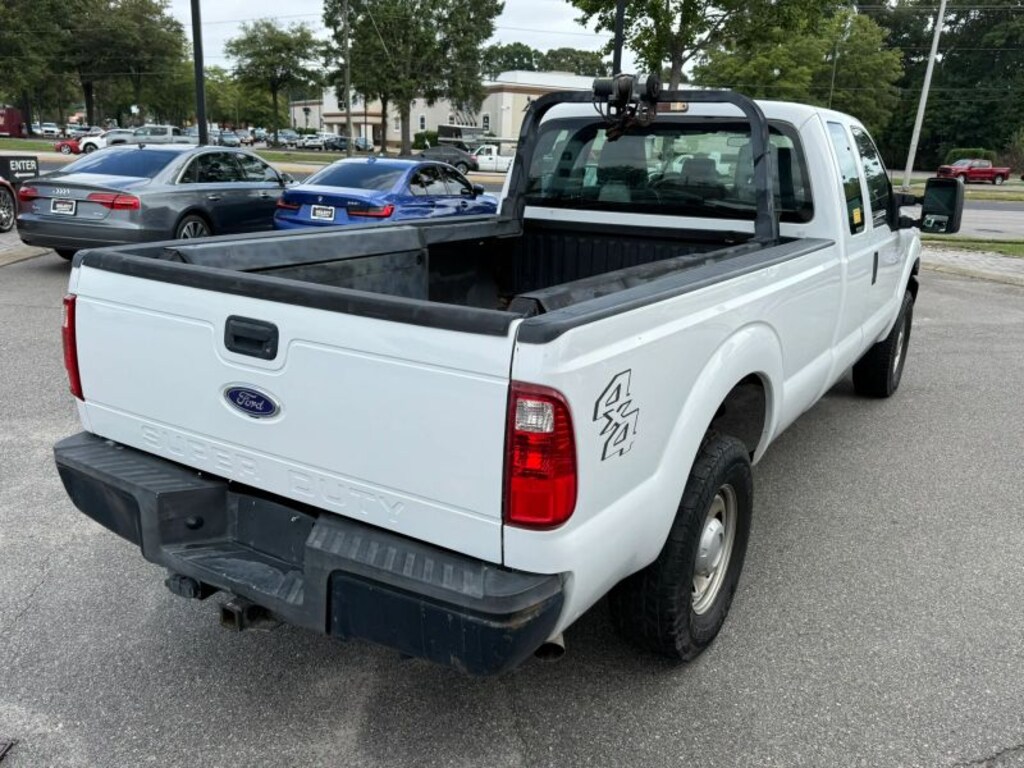 Used 2013 Ford F250 Super Duty Super Cab XL Pickup 4D 8 ft Pickup