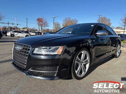 2015 Audi S8 4.0T Sedan