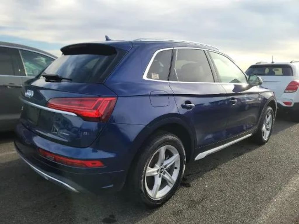 Used 2021 Audi Q5 45 Tfsi Premium Sport Utility 4D SUV