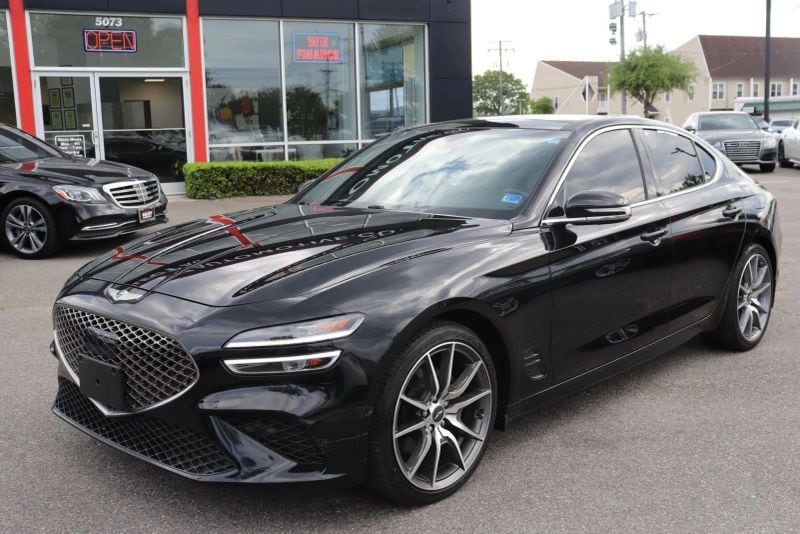 2022 Genesis G70 2.0T Standard's photo