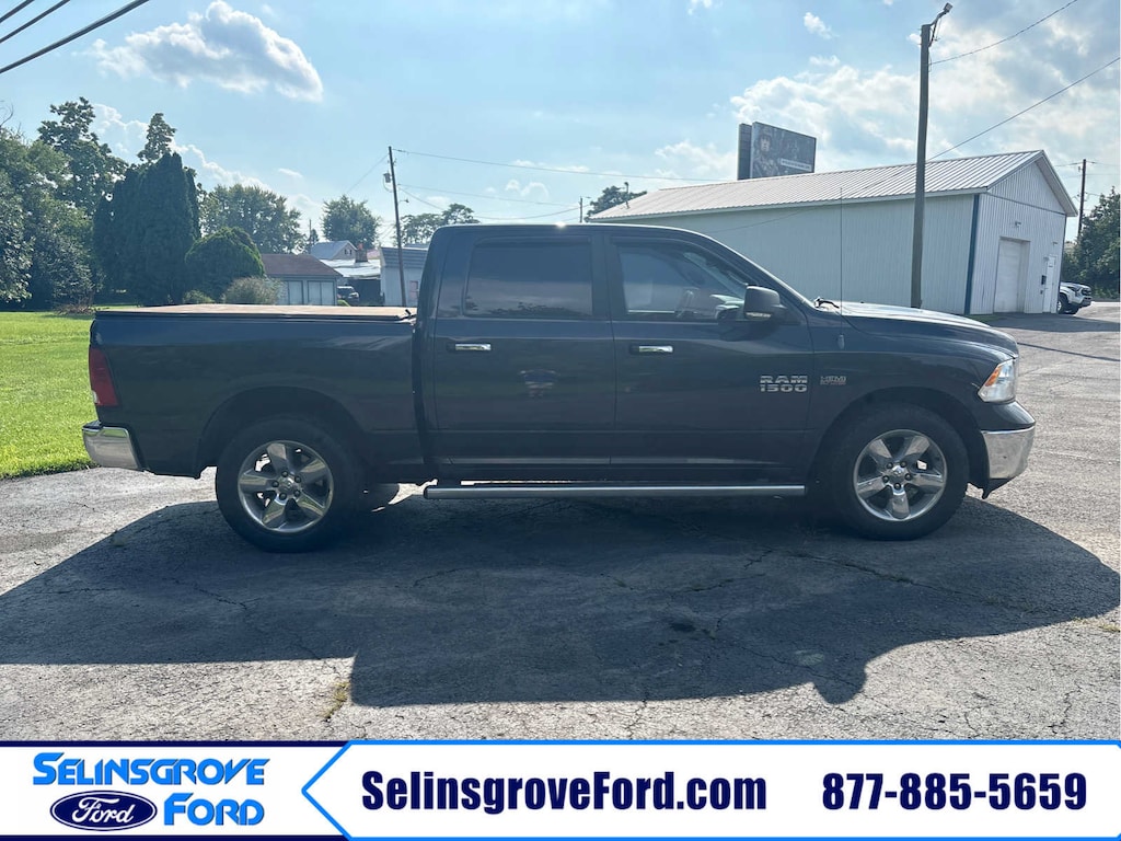 Used 2013 Ram 1500 Lone Star 2WD Crew Cab 140.5 Lone Star