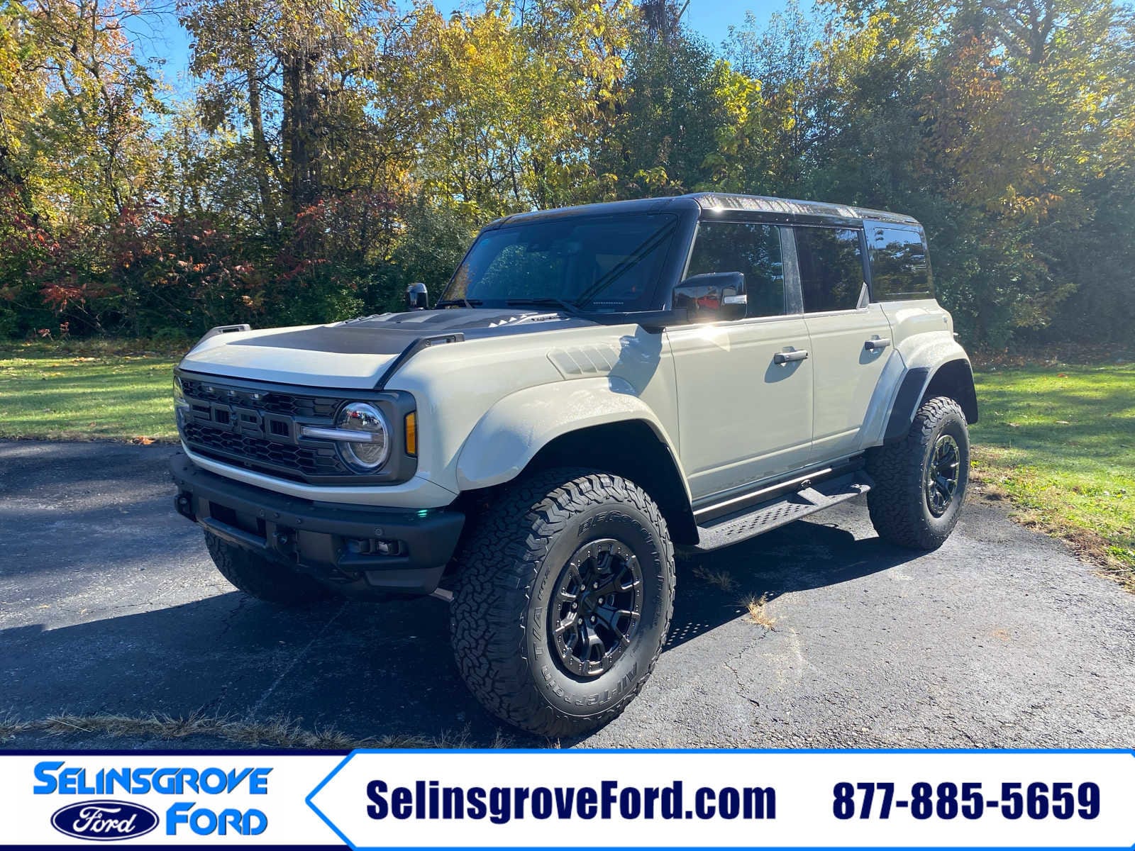 2025 Ford Bronco 4-Door Raptor's photo