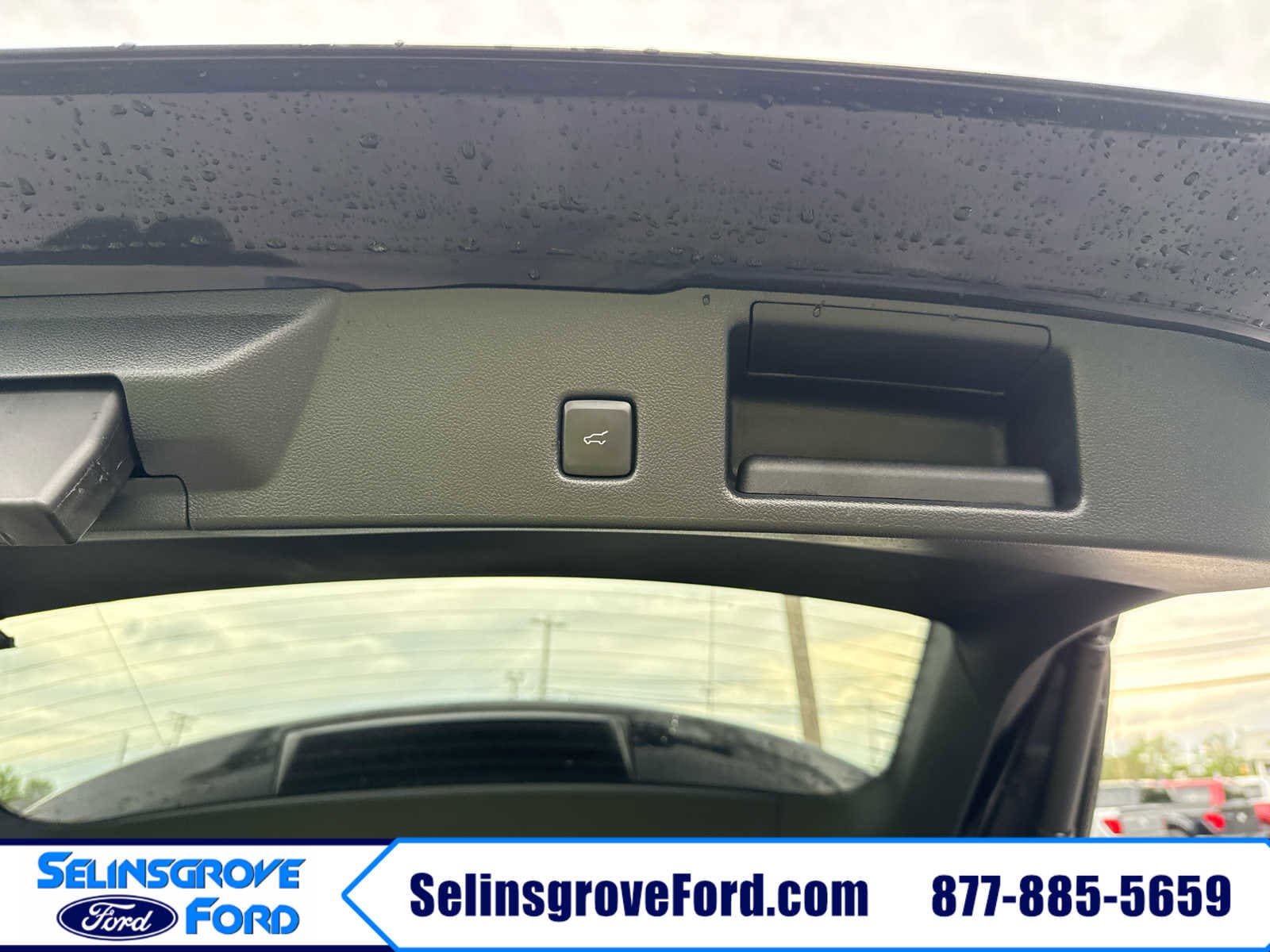 2022 Ford Escape SEL - Photo 11