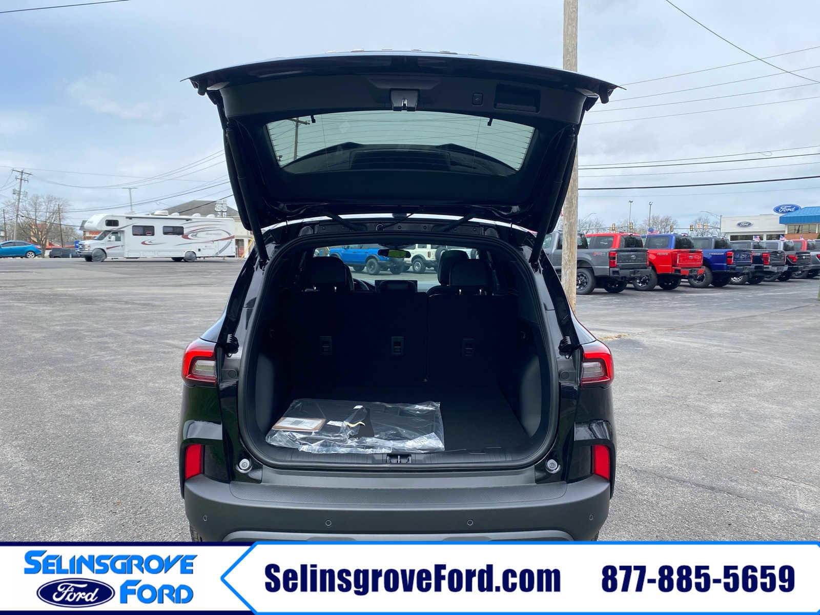2026 Ford Escape ST-Line - Photo 30