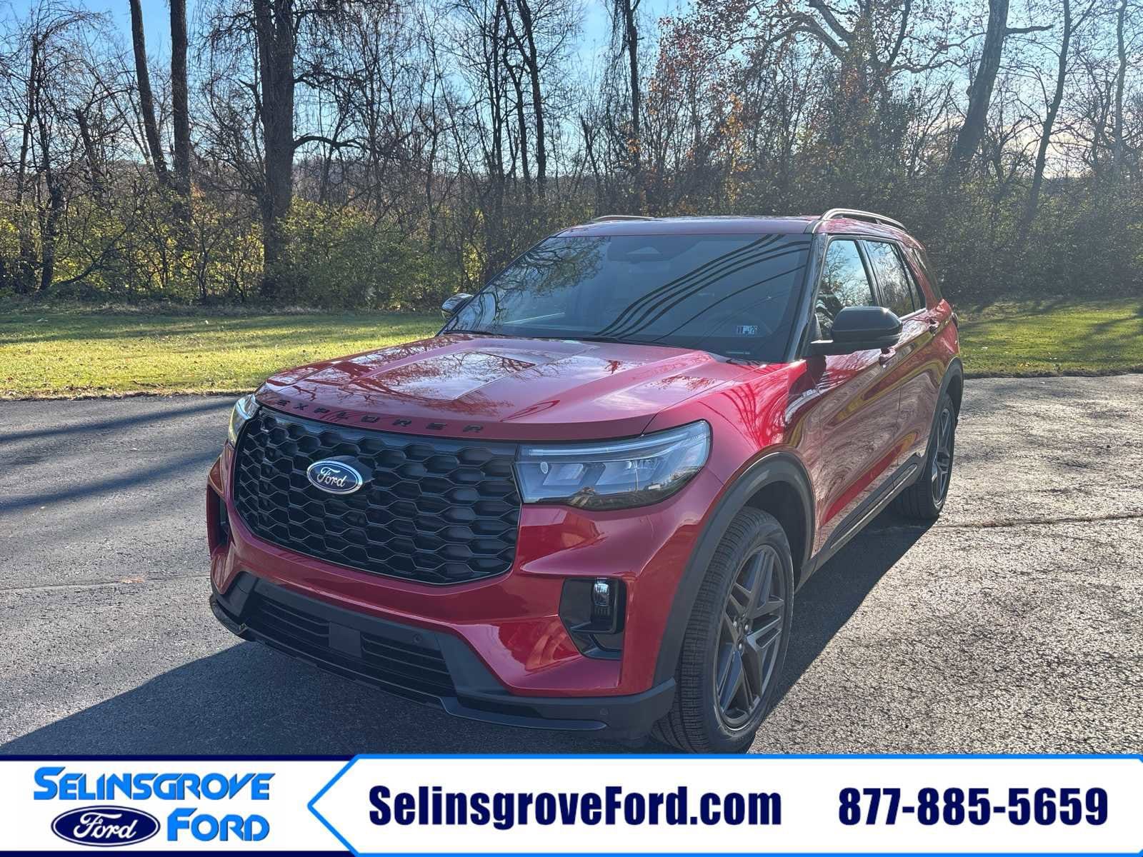 2026 Ford Explorer ST-LINE's photo