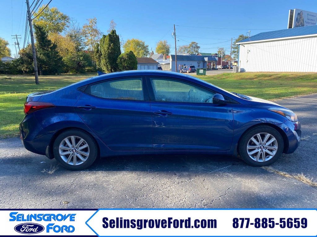 Used 2015 Hyundai Elantra SE Sedan