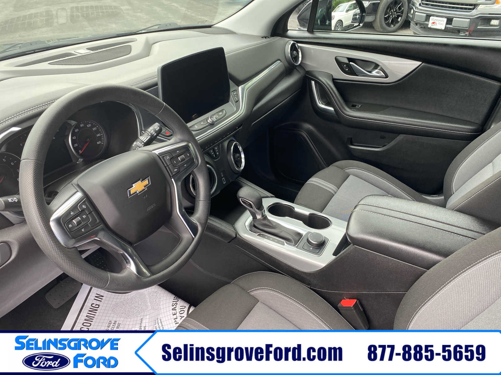 2025 Chevrolet Blazer 2LT - Photo 14