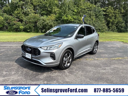2023 Ford Escape ST-Line SUV