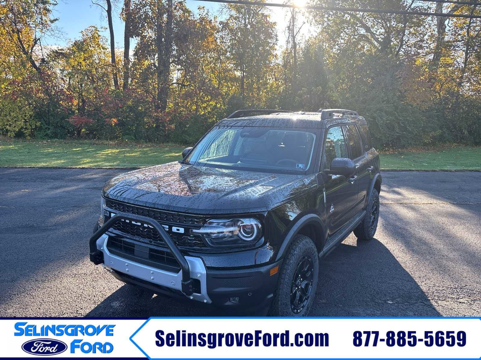 2025 Ford Bronco Sport Outer Banks's photo