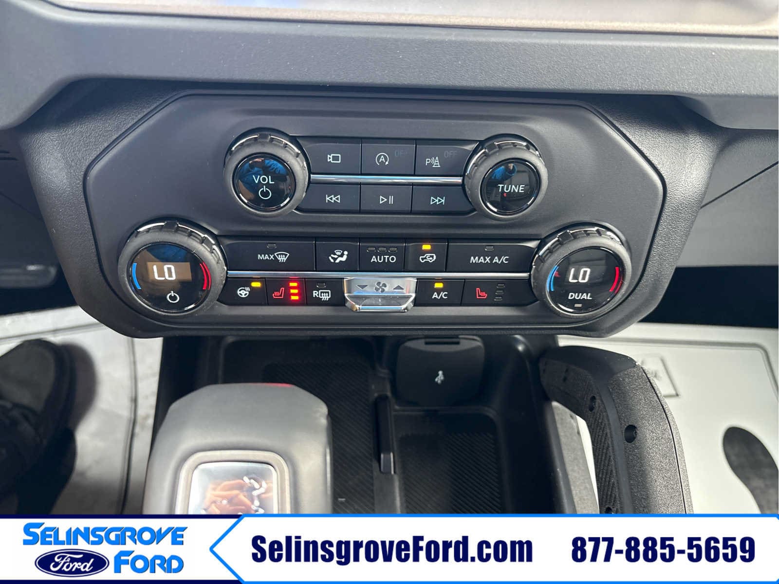 2025 Ford Bronco 4-Door Outer Banks - Photo 37