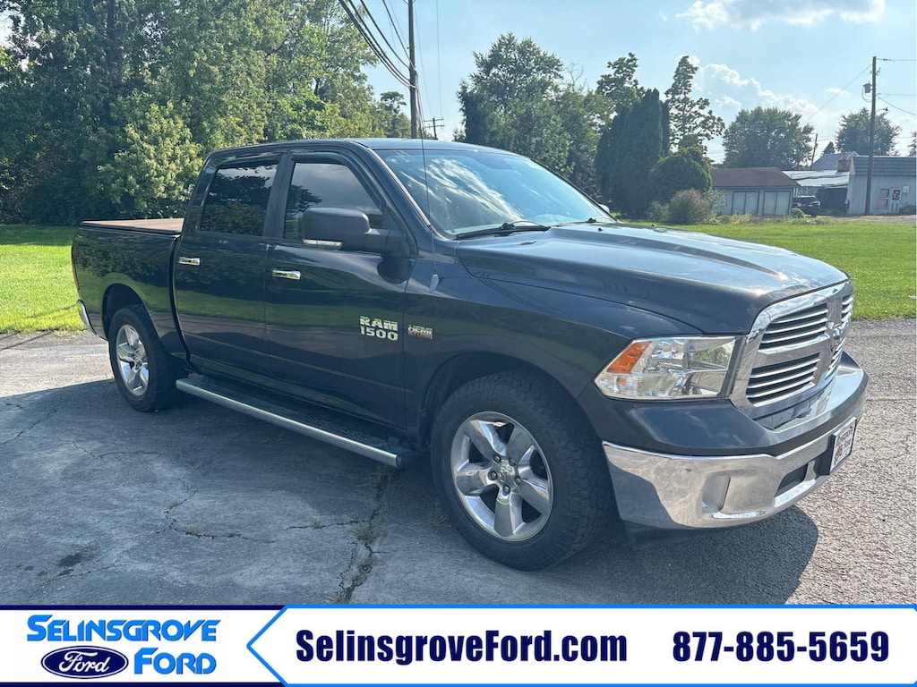 Used 2013 Ram 1500 Lone Star 2WD Crew Cab 140.5 Lone Star