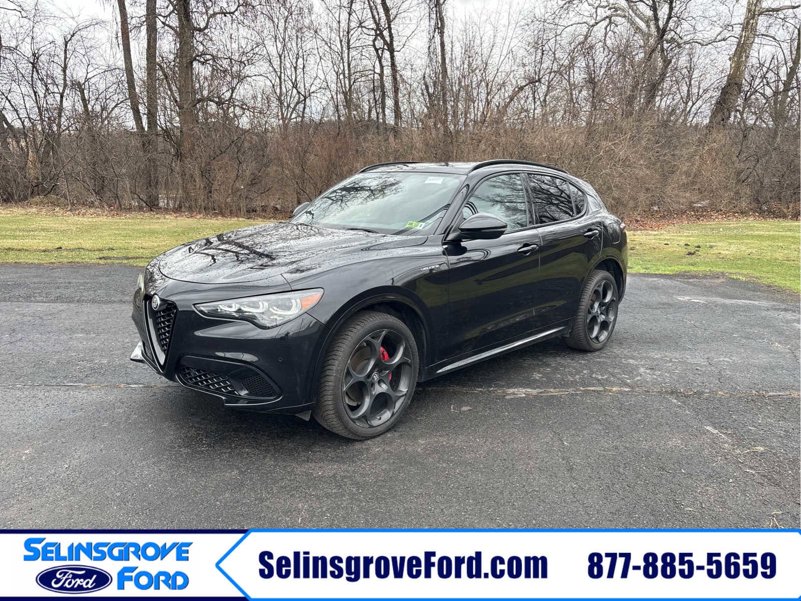 2024 Alfa Romeo Stelvio Veloce AWD's photo