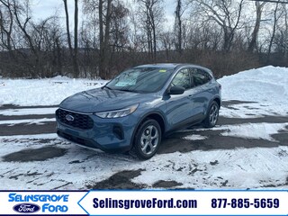 2026 Ford Escape ST-Line SUV