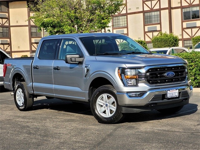 2023 Ford F-150 XLT photo 2