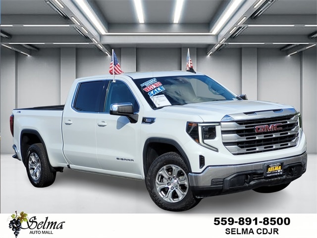 2023 GMC Sierra 1500 SLE's photo