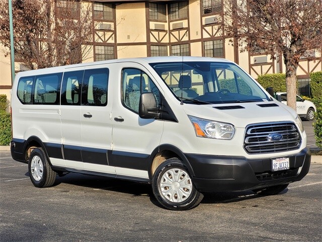 2019 Ford Transit photo 2