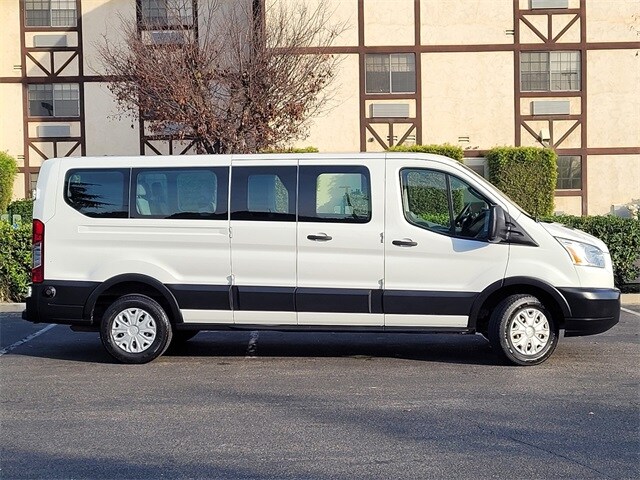 2019 Ford Transit photo 4