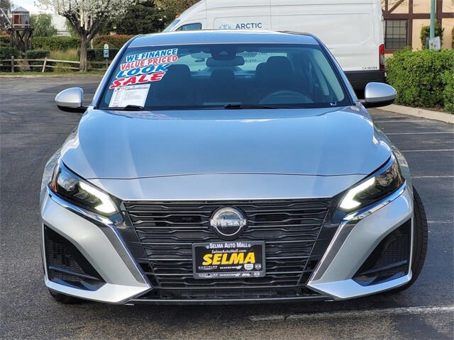 2023 Nissan Altima 2.5 S photo 3