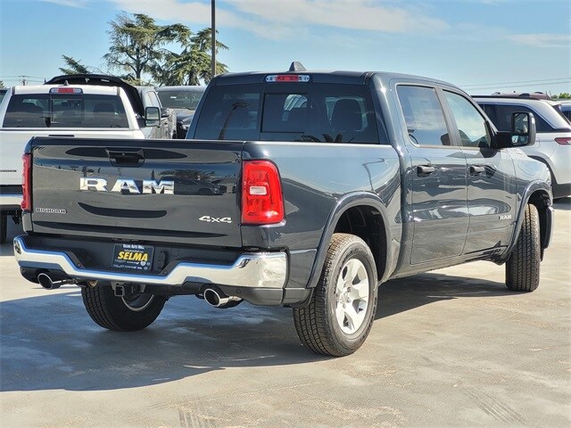 2025 Ram 1500 Big Horn Lone Star photo 4