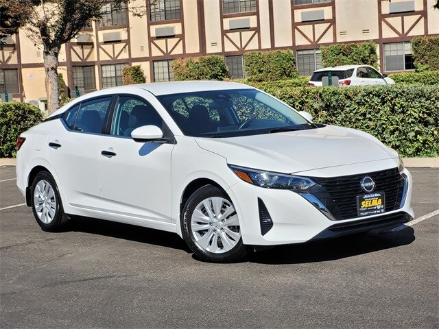 2024 Nissan Sentra S photo 2