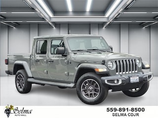 2022 Jeep Gladiator Overland Truck