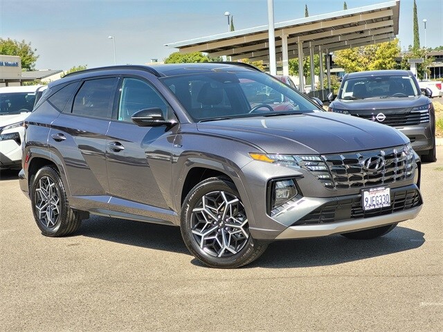 2024 Hyundai Tucson Hybrid N Line photo 2
