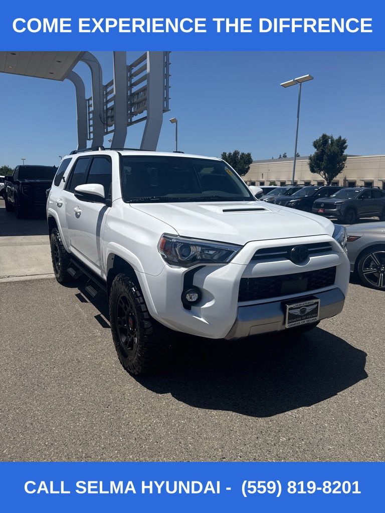 2024 Toyota 4Runner TRD Off-Road Premium 4WD V6's photo