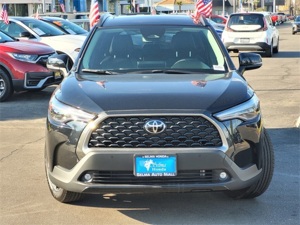 Used 2024 Toyota Corolla Cross XLE SUV